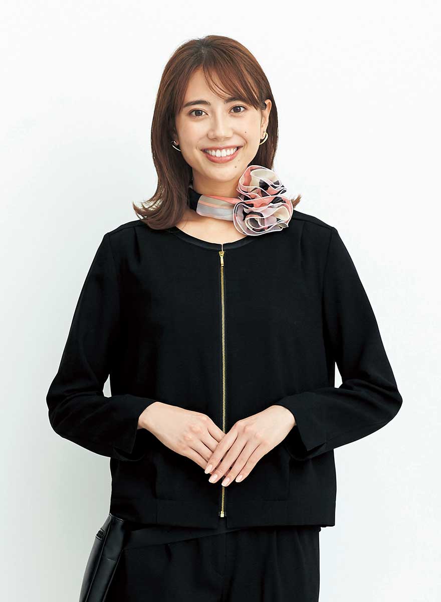 ふんわりタックでリラックス感ときちんと感を両立するジャケット＋パンツセット - 81645/71642商品画像2